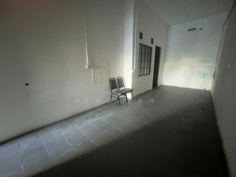 Shop / Office for Rent in Tabuan Jaya (Kuching) - Jeno Tan - Interior - PropertyGuru.com.my