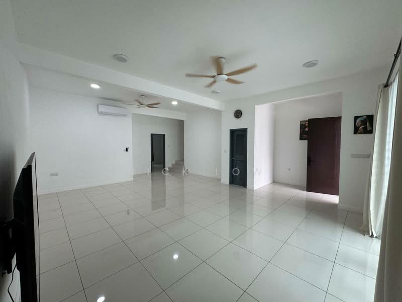 Terraced House for Rent in Bandar Dato Onn (Tebrau) - Nick Low - Living Room - PropertyGuru.com.my