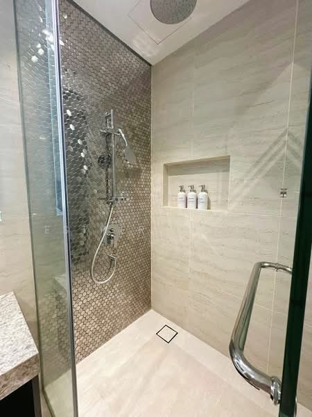 Service Residence for Sale at Star Residences One - Esther Cheah - Bathroom - PropertyGuru.com.my