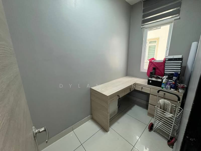 Service Residence for Rent at KSL Residence @ Daya - Dylan Tan - Study - PropertyGuru.com.my