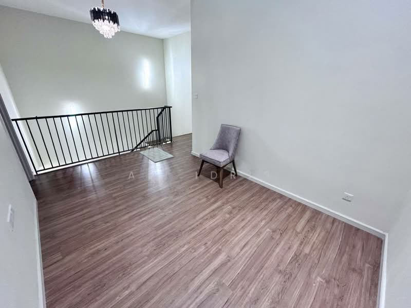 2-storey Terraced House for Sale in Taman Cahaya Alam (Shah Alam) - Ali Idris - Interior - PropertyGuru.com.my