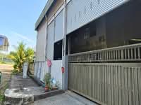 For Rent - 1.5 Storey Cluster Factory In Senai Idaman