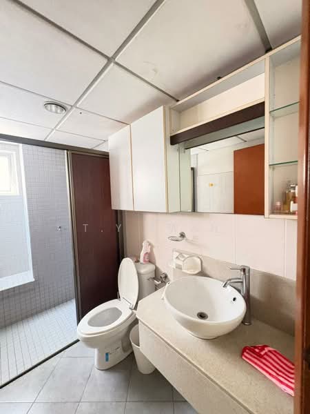 Service Residence for Rent at Kiara Designer Suites - T.Y Kwan - Bathroom - PropertyGuru.com.my