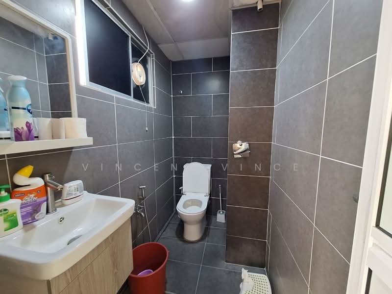 Shop / Office for Rent in Petaling Jaya (Selangor) - Vincent Vince - Bathroom - PropertyGuru.com.my