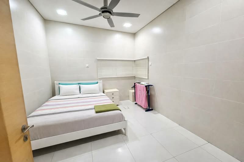 Banglo Lot Kosong untuk Dijual di Seksyen 4 (Shah Alam) - Aqil Kamal - PropertyGuru.com.my