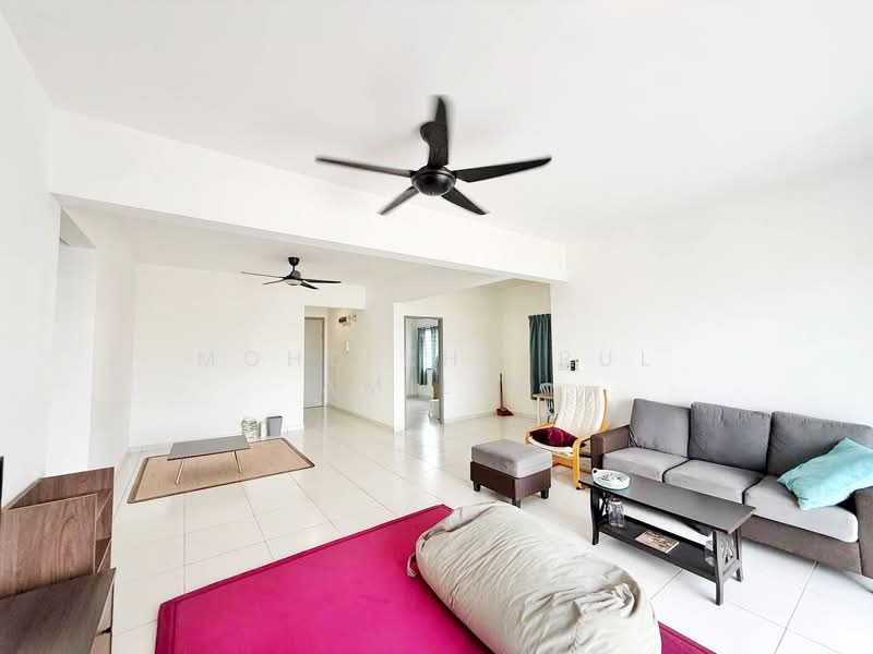 Servis Apartment untuk Dijual di Axis Crown - Mohd Khairul Amilin - Living Room - PropertyGuru.com.my