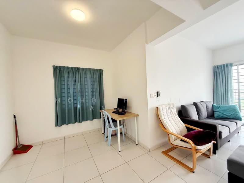 Servis Apartment untuk Dijual di Axis Crown - Mohd Khairul Amilin - Living Room - PropertyGuru.com.my