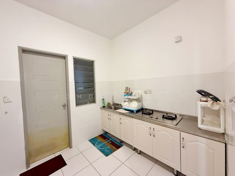 Servis Apartment untuk Dijual di Axis Crown - Mohd Khairul Amilin - Kitchen - PropertyGuru.com.my
