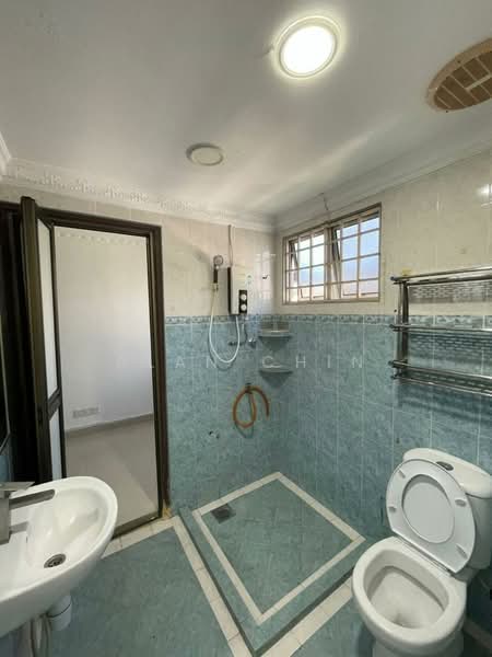Terraced House for Rent in Taman Selayang Utama (Selayang) - Alan Chin - Bathroom - PropertyGuru.com.my