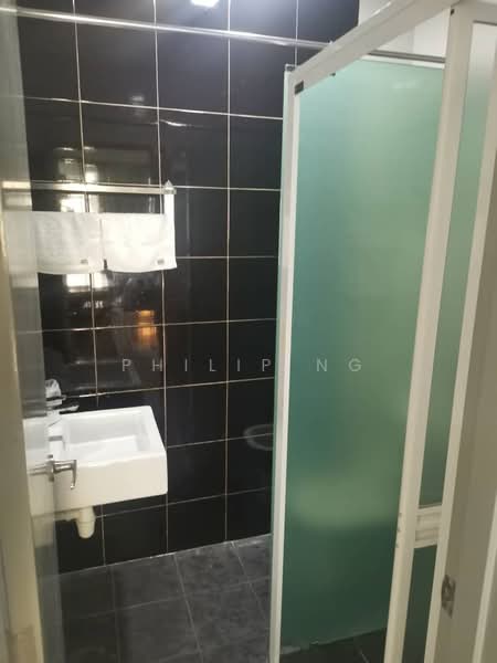 Servis Apartment untuk Disewa di Mesahill - Philip Ng - Bathroom - PropertyGuru.com.my