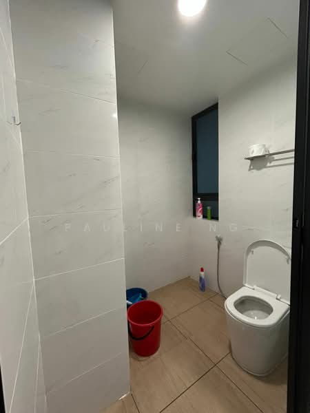 Servis Apartment untuk Disewa di Country Garden Central Park - Pauline Ng - Bathroom - PropertyGuru.com.my