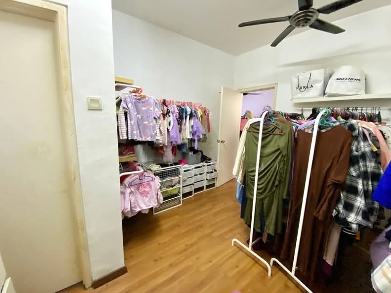 For Sale - TTDI Grove