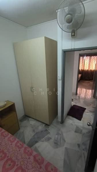 Flat for Sale at Villa Mewah - Chris Choo - Bedroom - PropertyGuru.com.my