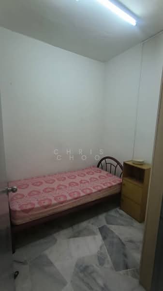 Flat for Sale at Villa Mewah - Chris Choo - Bedroom - PropertyGuru.com.my