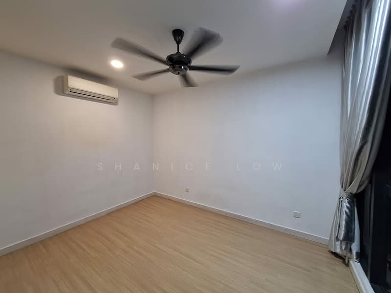 Service Residence for Sale at H2O Residences - Shanice Low - Interior - PropertyGuru.com.my