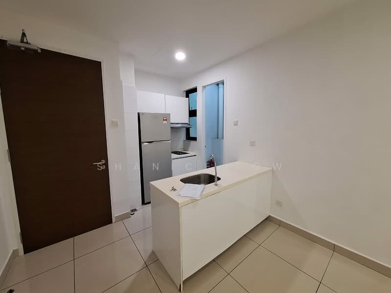 Service Residence for Sale at H2O Residences - Shanice Low - Kitchen - PropertyGuru.com.my