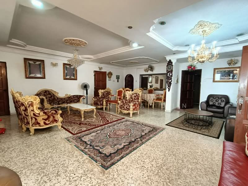 Bungalow for Sale in Seksyen 3 (Shah Alam) - Shiqin Saidin - Living Room - PropertyGuru.com.my