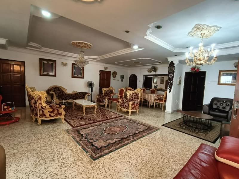 Bungalow for Sale in Seksyen 3 (Shah Alam) - Shiqin Saidin - Living Room - PropertyGuru.com.my
