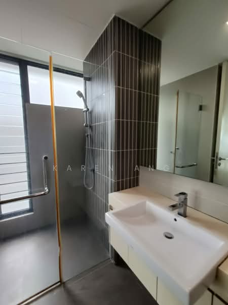 Servis Apartment untuk Disewa di Jaya One Residences - Karen Ang - Bathroom - PropertyGuru.com.my