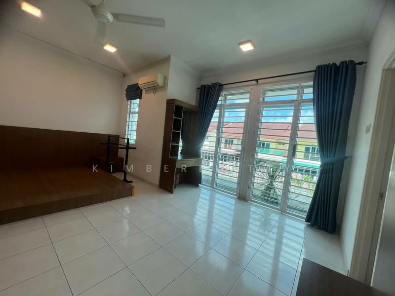 Rumah Teres 2 Tingkat untuk Dijual di Taman Mutiara Rini (Skudai) - Kimberly Tay - Bedroom - PropertyGuru.com.my