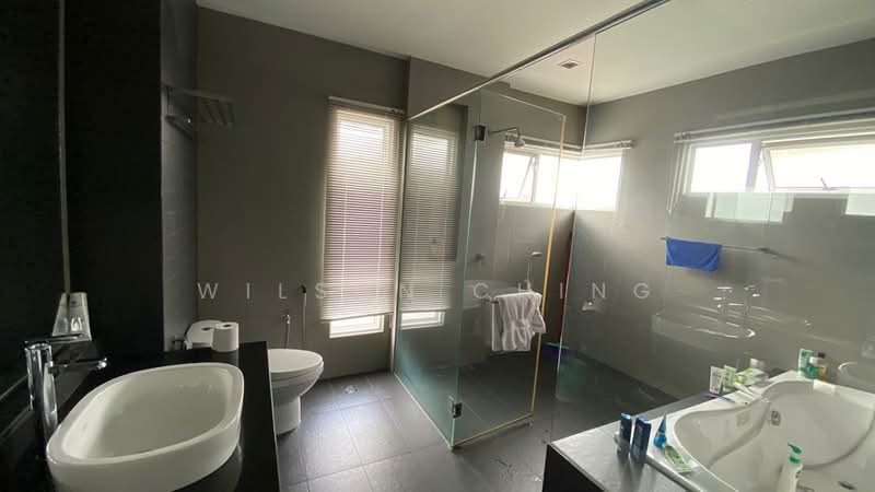 Rumah Banglo untuk Dijual di Jade Hills (Kajang) - Wilson Ching - Bathroom - PropertyGuru.com.my