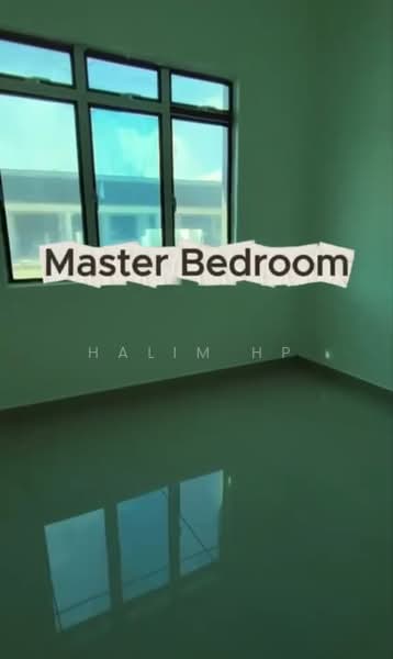 Semi-Detached House for Sale in Telok Panglima Garang (Selangor) - Halim HP - Master Bedroom - PropertyGuru.com.my