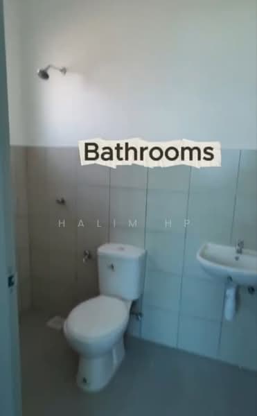 Semi-Detached House for Sale in Telok Panglima Garang (Selangor) - Halim HP - Bathroom - PropertyGuru.com.my