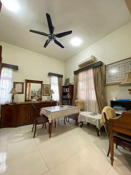 Semi-Detached House for Sale in Alam Impian (Shah Alam) - Dinie Akmal - PropertyGuru.com.my