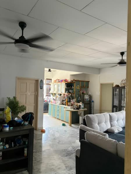 Apartment for Sale at Subang Perdana Goodyear Court 8 - Vivian Tam Mok Lan - Living Room - PropertyGuru.com.my