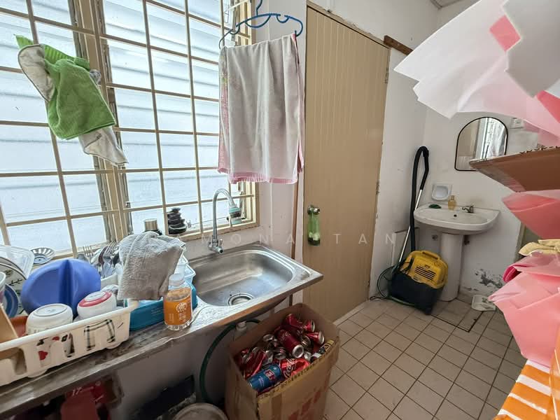 Shop / Office for Rent in Taman Melaka Raya (Melaka City) - Ramona Tan - PropertyGuru.com.my