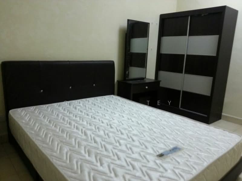 Service Residence for Sale at D'Alamanda - Cecilia Tey - Bedroom - PropertyGuru.com.my