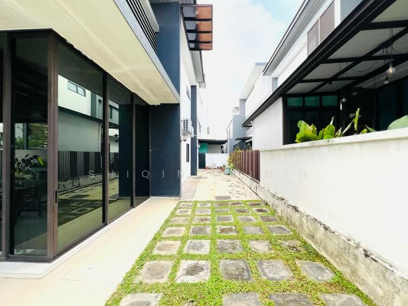 Rumah Berkembar untuk Dijual di Denai Alam (Shah Alam) - Shiqin Saidin - Exterior - PropertyGuru.com.my