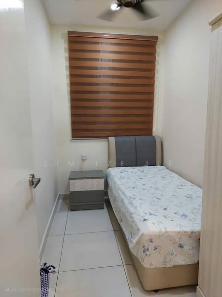 Kondominium untuk Dijual di PARC Regency (Residensi Masai) - Lim Tze Jie - Bedroom - PropertyGuru.com.my