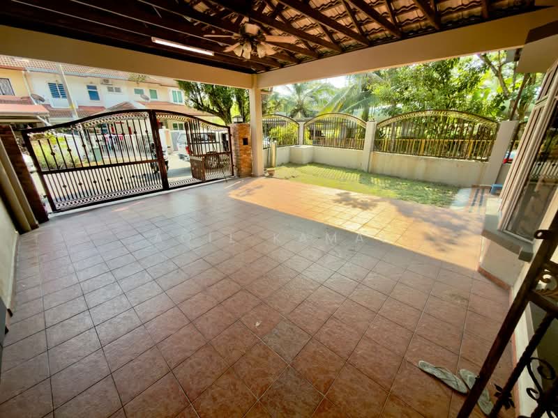 Rumah Teres untuk Dijual di Bandar Mahkota Cheras (Cheras) - Aqil Kamal - Exterior - PropertyGuru.com.my