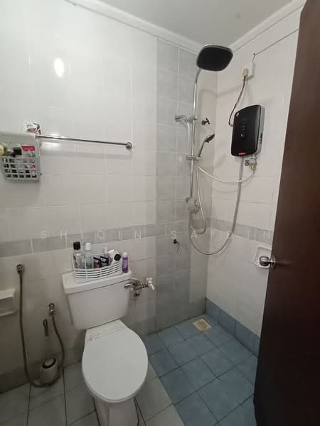 2-storey Terraced House for Sale in Subang Bestari (Shah Alam) - Shiqin Saidin - Bathroom - PropertyGuru.com.my