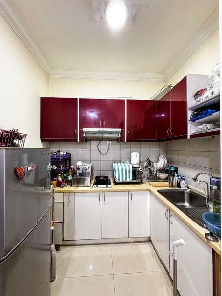 Servis Apartment untuk Dijual di PJ8 - Faliyana binti Muda - Kitchen - PropertyGuru.com.my