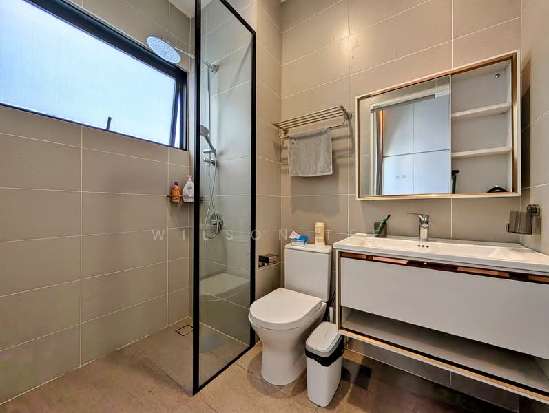 Kondominium untuk Dijual di 18 Madge - Wilson Tee - Bathroom - PropertyGuru.com.my