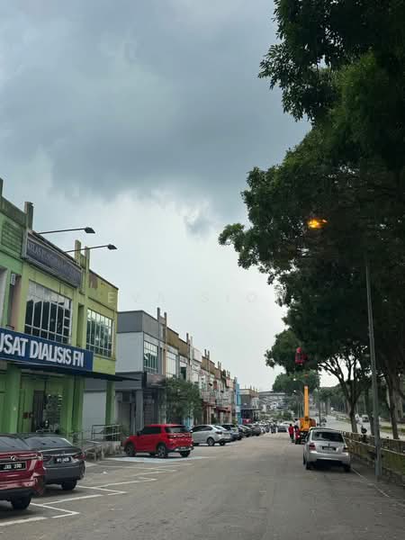 Shop / Office for Sale in Taman Pulai Utama (Skudai) - Eva Siow - PropertyGuru.com.my