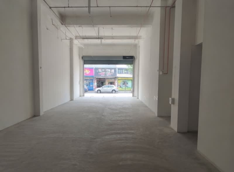 Shop for Rent in KL City Centre (Kuala Lumpur) - Lucas Tan - Entrance - PropertyGuru.com.my