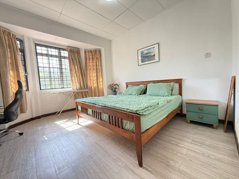 Rumah Teres 2 Tingkat untuk Dijual di Seksyen 8 (Kota Damansara) - Faliyana binti Muda - Bedroom - PropertyGuru.com.my