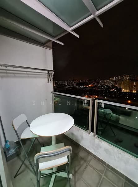 Servis Apartment untuk Disewa di Pacific Place - Shaun Hin - Balcony - PropertyGuru.com.my