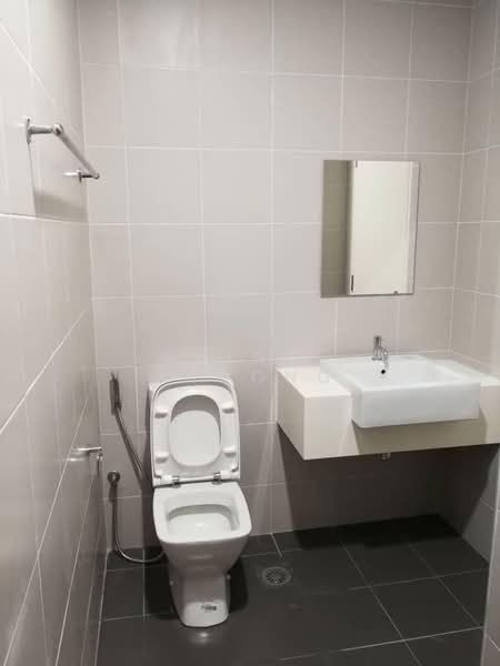 Servis Apartment untuk Disewa di Meridin Suites @ The Meridin - Shinee Thoong - Bathroom - PropertyGuru.com.my