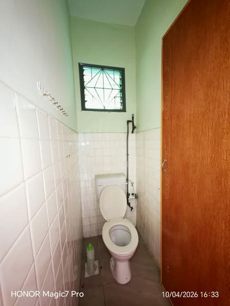 Rumah Teres 1 Tingkat untuk Dijual di Taman Sri Tebrau (Johor Bahru) - Phang Elainne - Bathroom - PropertyGuru.com.my