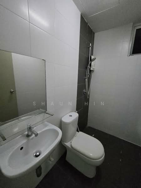 Servis Apartment untuk Disewa di Pacific Place - Shaun Hin - Bathroom - PropertyGuru.com.my