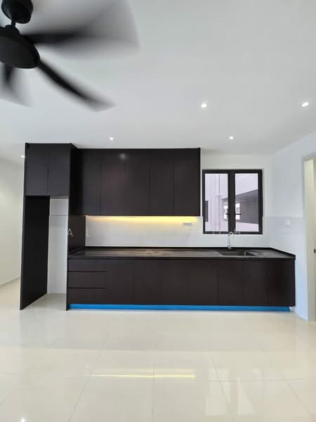 Kondominium untuk Disewa di Trinity Wellnessa - Alvin Teoh - Kitchen - PropertyGuru.com.my