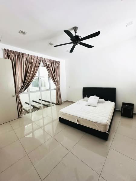 Rumah Teres 3 Tingkat untuk Dijual di Taman Bukit Minyak Utama (Bukit Mertajam) - Michelle Chia - Bedroom - PropertyGuru.com.my