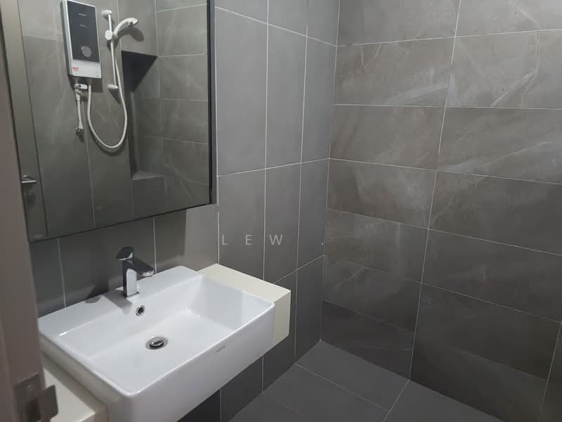 Kedai / Pejabat untuk Disewa di Bandar Damansara Perdana (Damansara Perdana) - Lew . - Bathroom - PropertyGuru.com.my