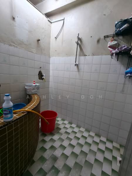 Rumah Teres 2 Tingkat untuk Dijual di Ulu Tiram (Johor) - Ashley Goh - Bathroom - PropertyGuru.com.my