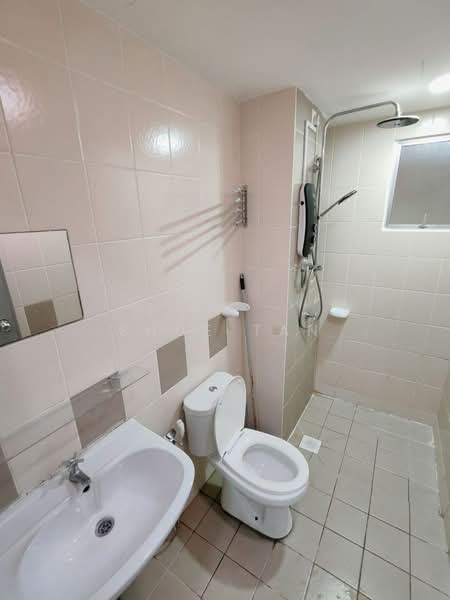Apartment for Rent at Seri Baiduri - Shue Tan - Bathroom - PropertyGuru.com.my