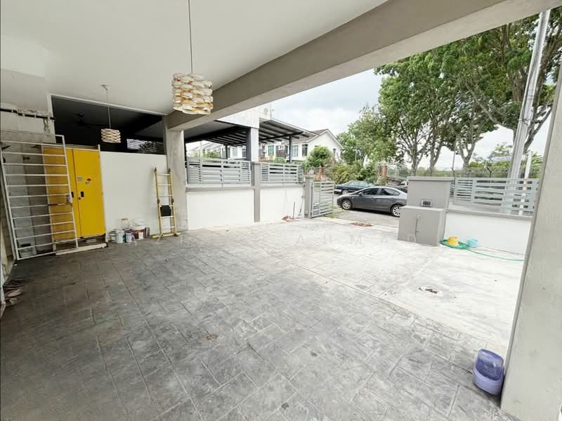 2-storey Terraced House for Sale in Taman Pelangi Semenyih 2 (Semenyih) - Aziani Ahmad - Exterior - PropertyGuru.com.my